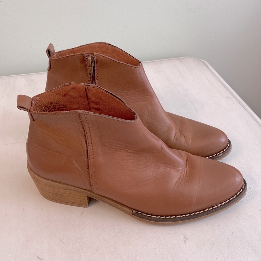 Marroqui Sanchez leather brown booties
